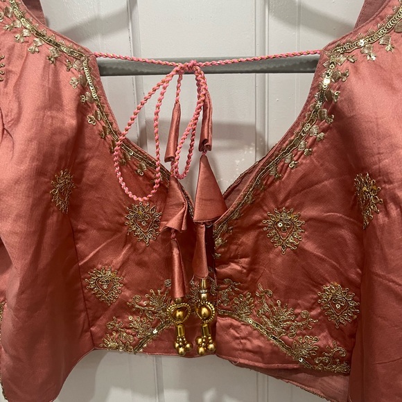 ✨Pink and Gold Indian Lehenga✨ - Picture 14 of 16